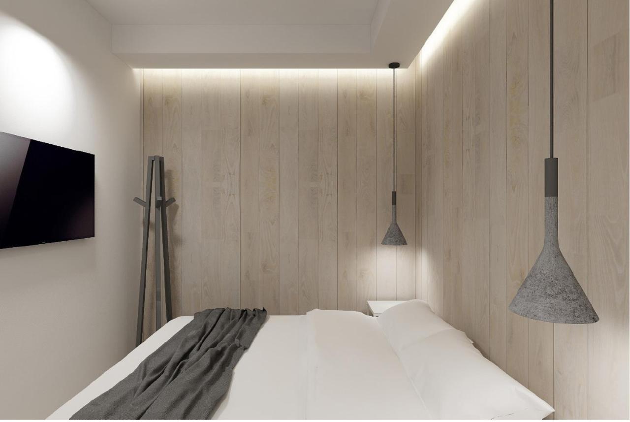 Mini West Hotel Taichung Exterior photo